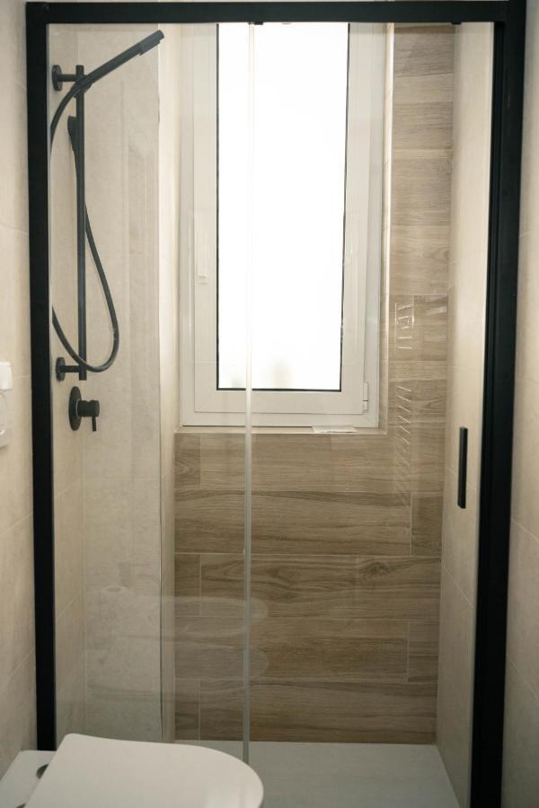 Black Marble - Design Apartment บารี ภายนอก รูปภาพ